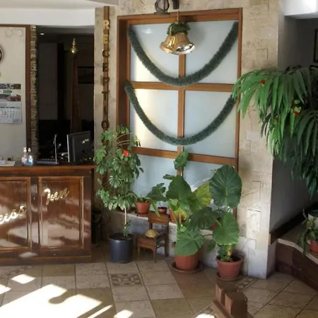 Edelweiss 20 בנסקו